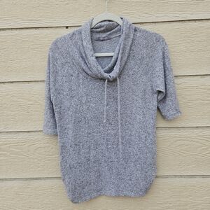 Coin 1804 gray funnel neck top with side ruching small